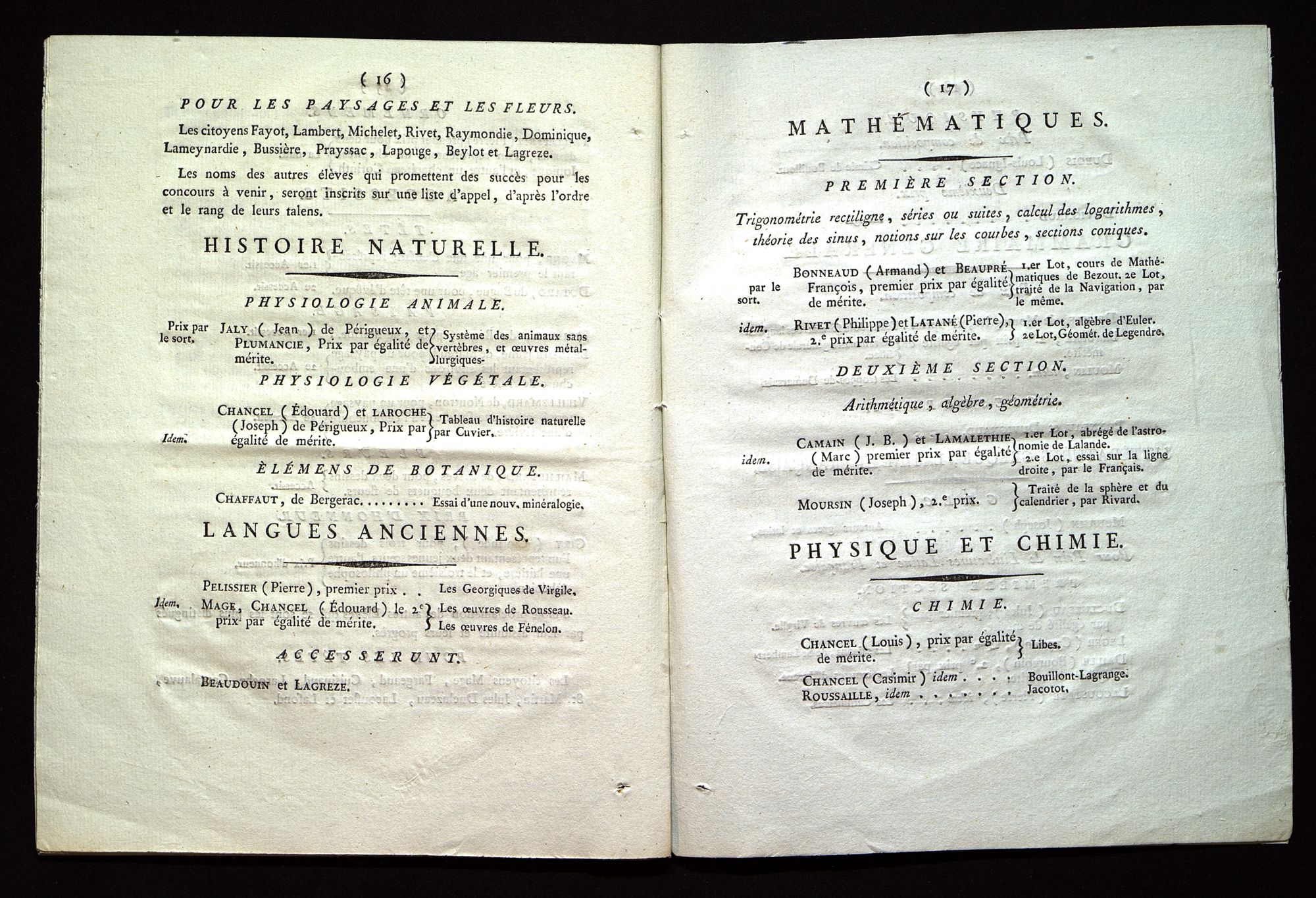 Procès-verbal de la distribution des prix aux élèves de l'école centrale du département de la Dordogne. Le 20 Fructidor, an X de la République française, une et indivisible. BR 2997